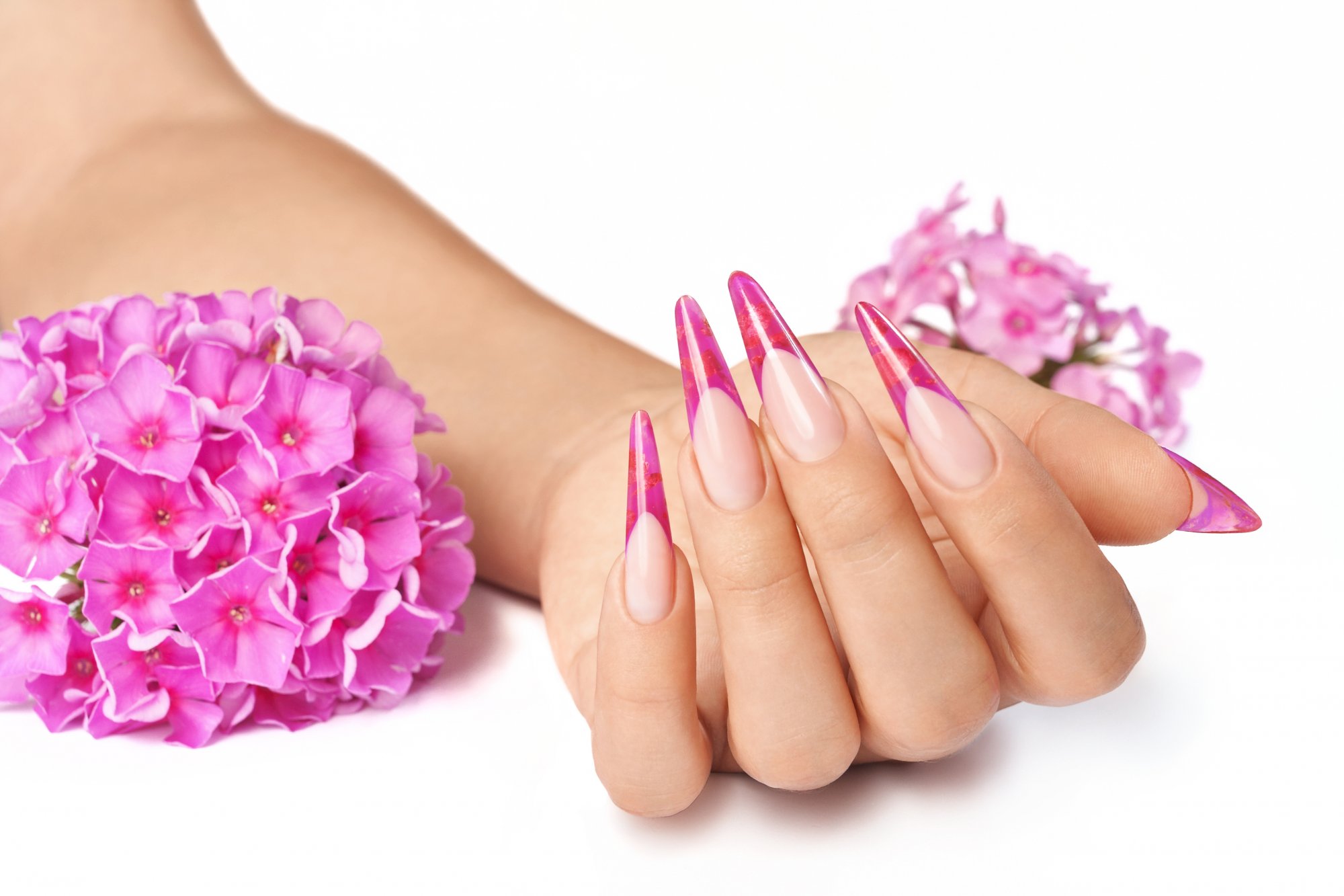 Técnicas Avançadas de Estilismo de Unhas